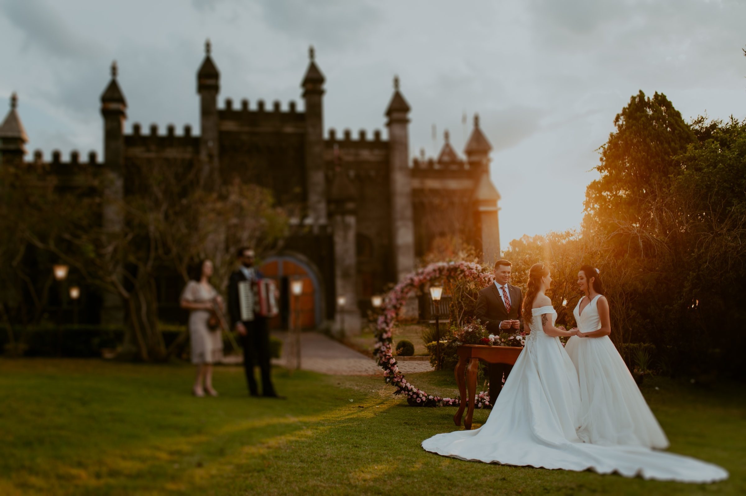 Paola e Giovana | Castelo dos VInhais | Vinhedo-SP