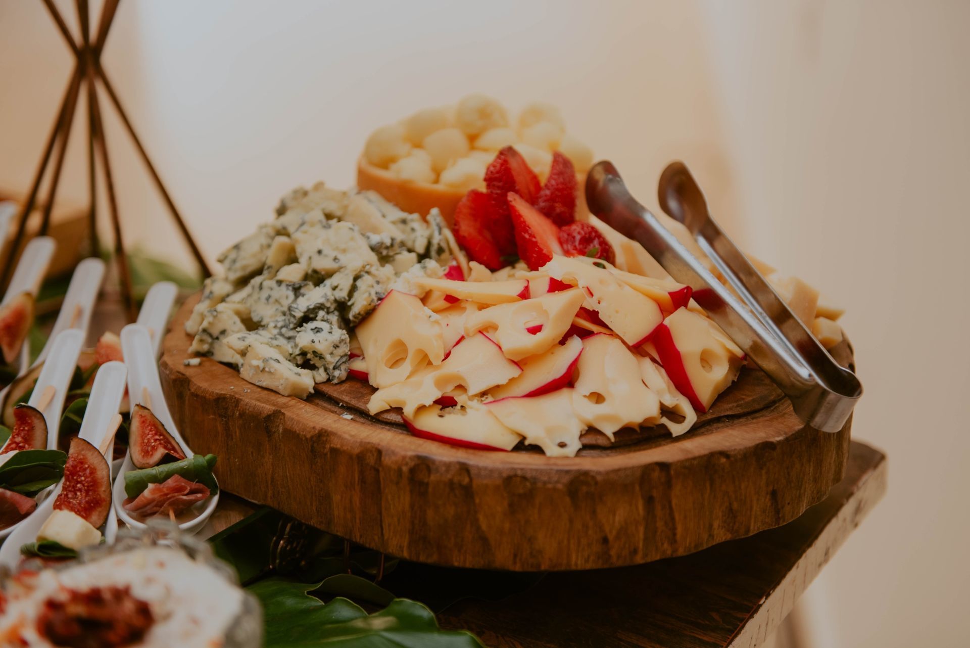 Foto CHÃƒÂ REVELAÃƒâ€¡ÃƒÆ’O | DANI E THIAGO | MANSÃƒÆ’O FAXINA | SANTA GERTRUDES - SP - Imagem 28