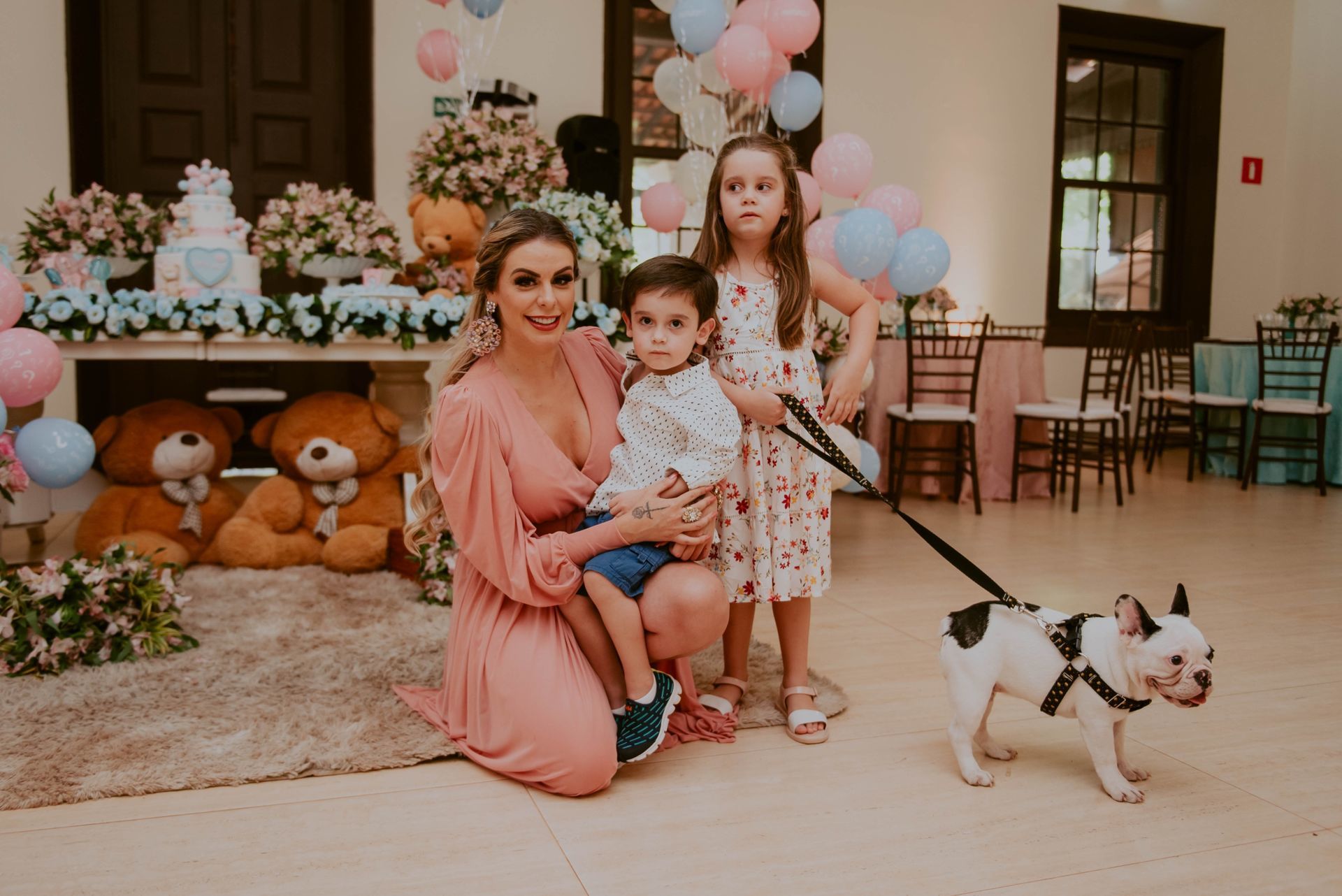 Foto CHÃƒÂ REVELAÃƒâ€¡ÃƒÆ’O | DANI E THIAGO | MANSÃƒÆ’O FAXINA | SANTA GERTRUDES - SP - Imagem 12