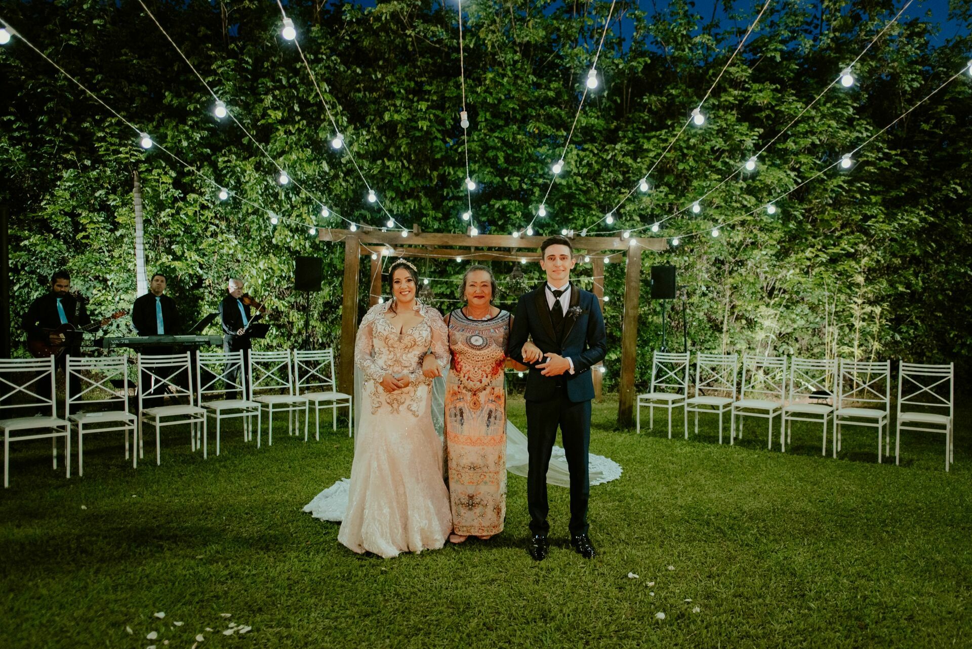 Foto LOHAINY E MIGUEL  |  CASAMENTO | ARARAS - SP - Imagem 195