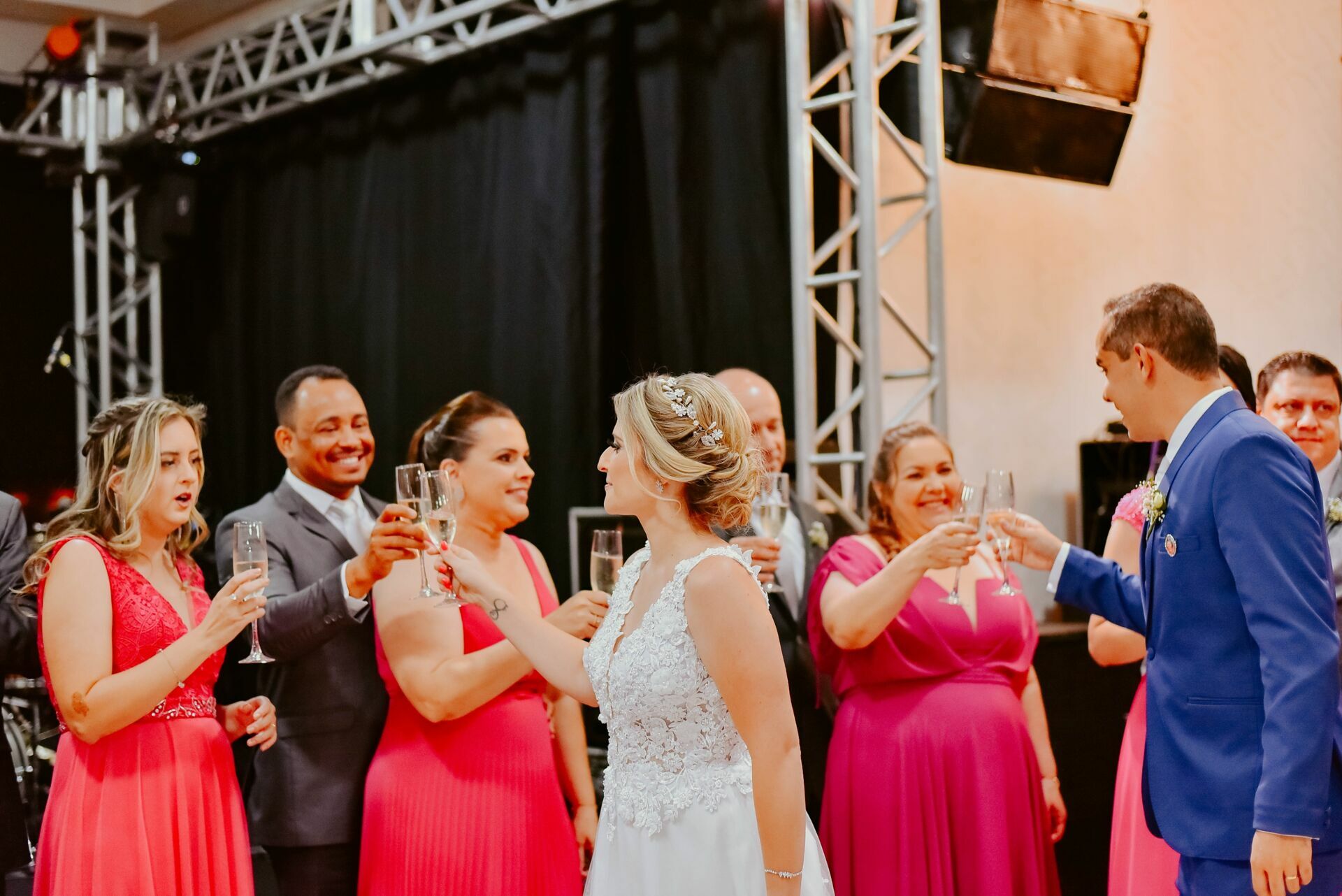 Foto CASAMENTO FRAN E JOÃO | BUFFET IDEAL | STA. GERTRUDES - SP - Imagem 218