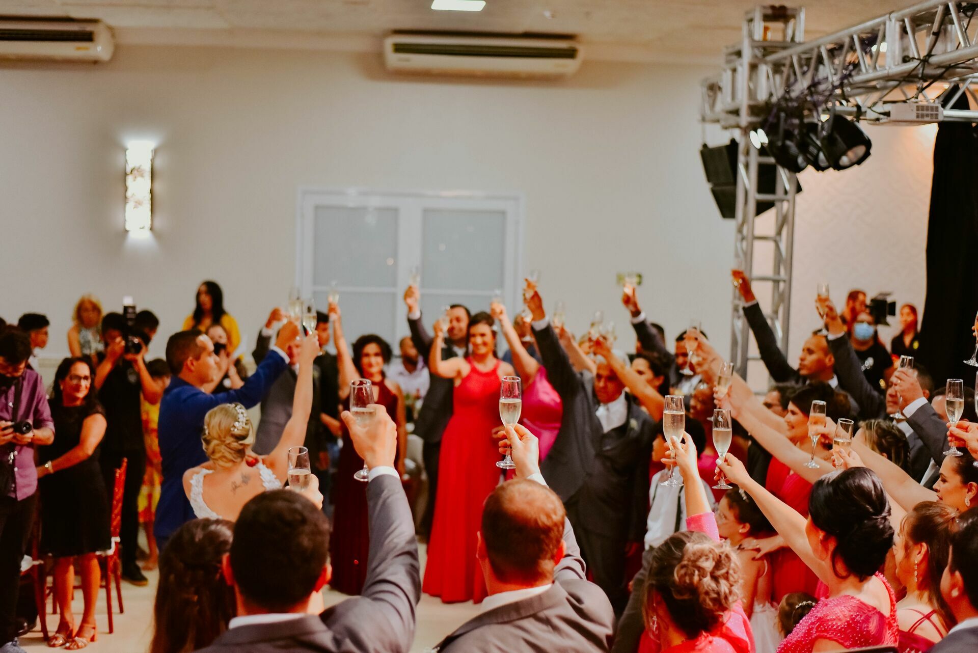 Foto CASAMENTO FRAN E JOÃO | BUFFET IDEAL | STA. GERTRUDES - SP - Imagem 213