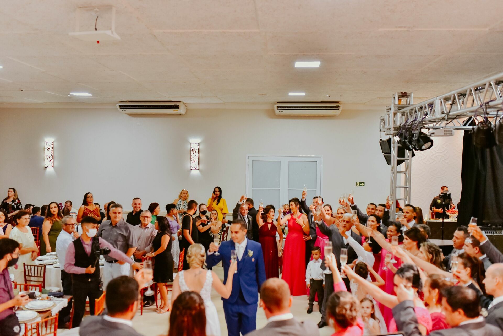 Foto CASAMENTO FRAN E JOÃO | BUFFET IDEAL | STA. GERTRUDES - SP - Imagem 212