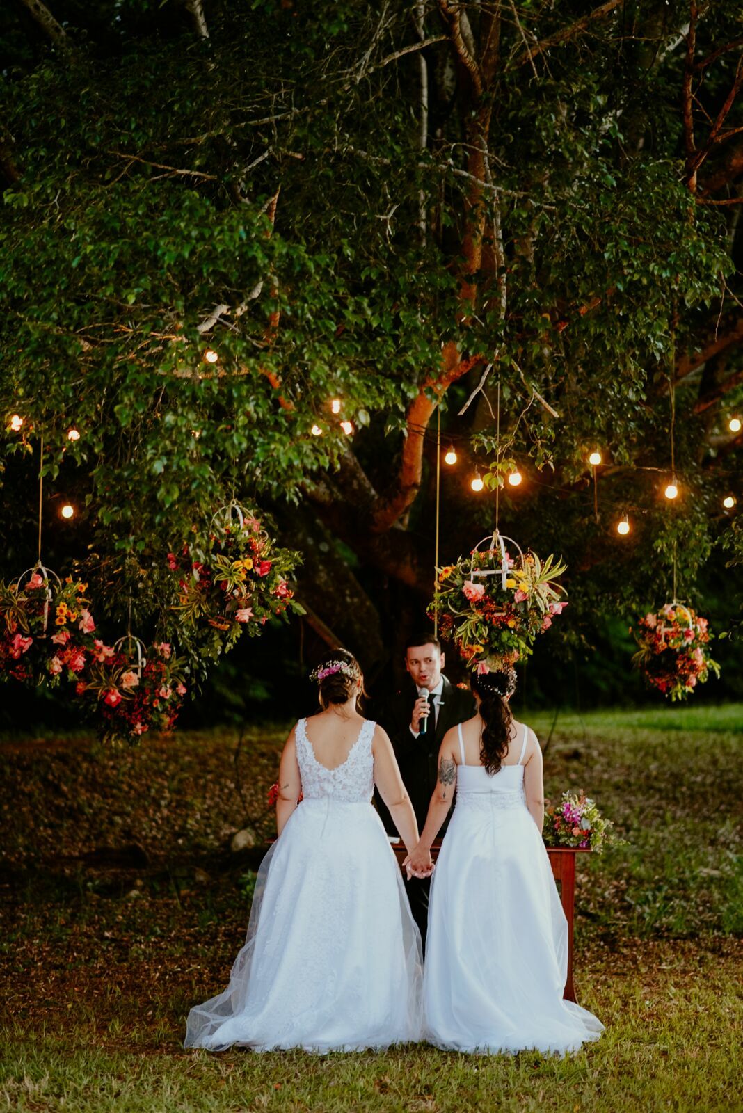Foto CASAMENTO JANAINA E LARISSA | BUFFET CASTELO DE DIAMANTES | RIO CLARO - SP - Imagem 84