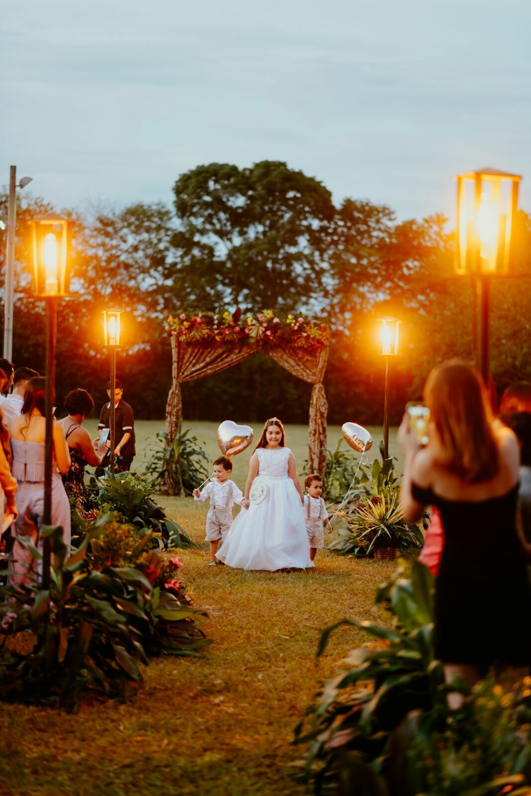 Foto CASAMENTO JANAINA E LARISSA | BUFFET CASTELO DE DIAMANTES | RIO CLARO - SP - Imagem 86