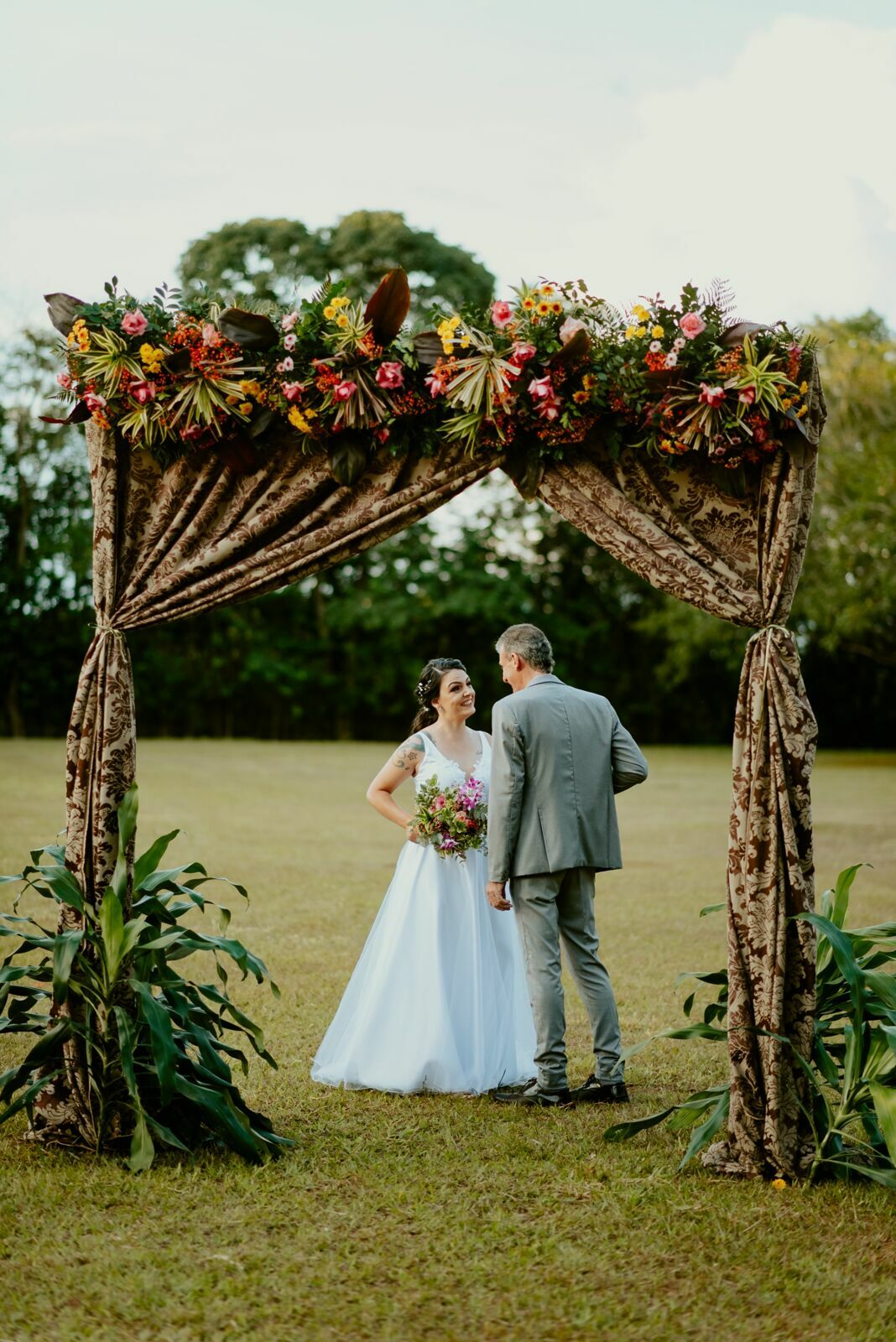 Foto CASAMENTO JANAINA E LARISSA | BUFFET CASTELO DE DIAMANTES | RIO CLARO - SP - Imagem 45