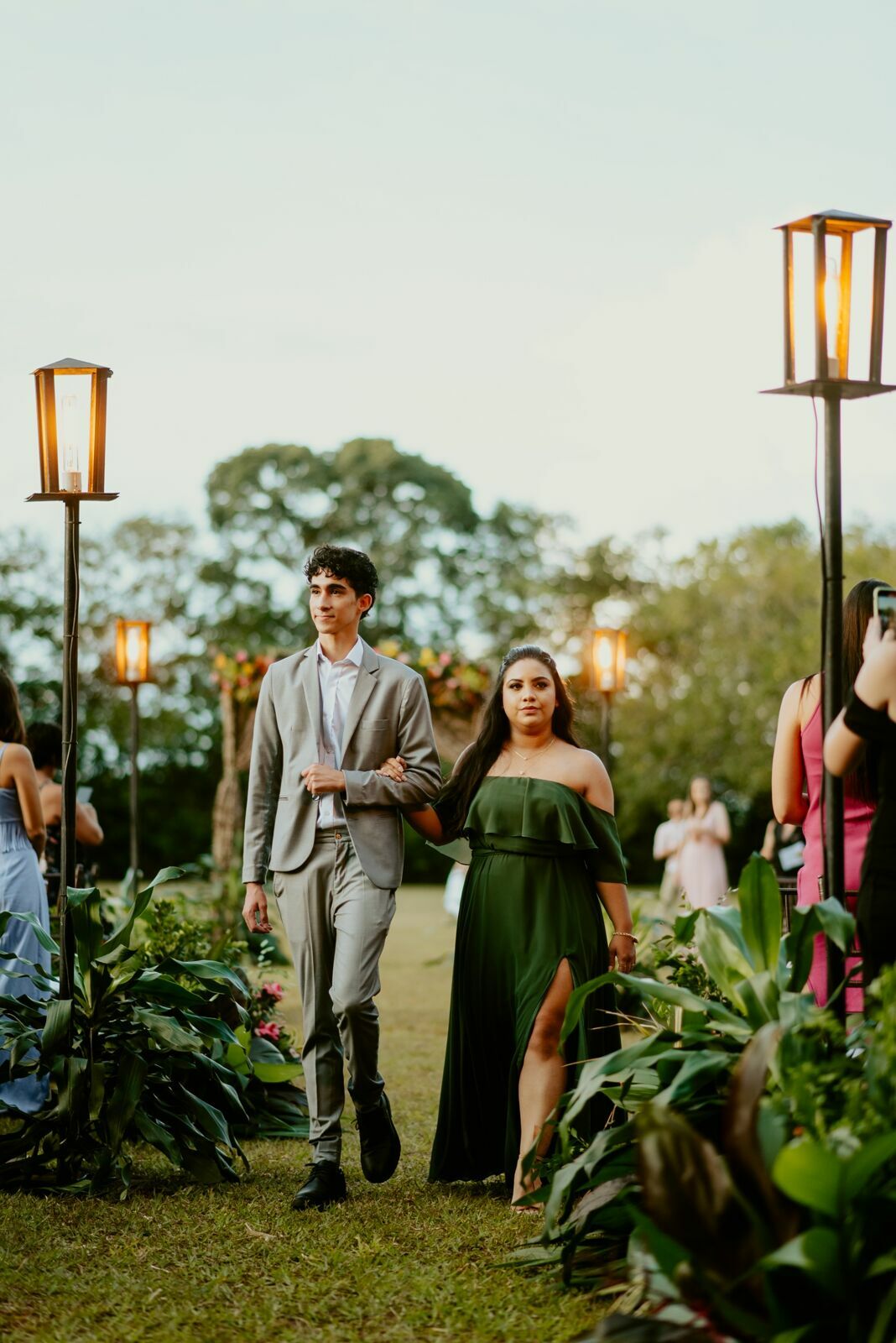 Foto CASAMENTO JANAINA E LARISSA | BUFFET CASTELO DE DIAMANTES | RIO CLARO - SP - Imagem 38