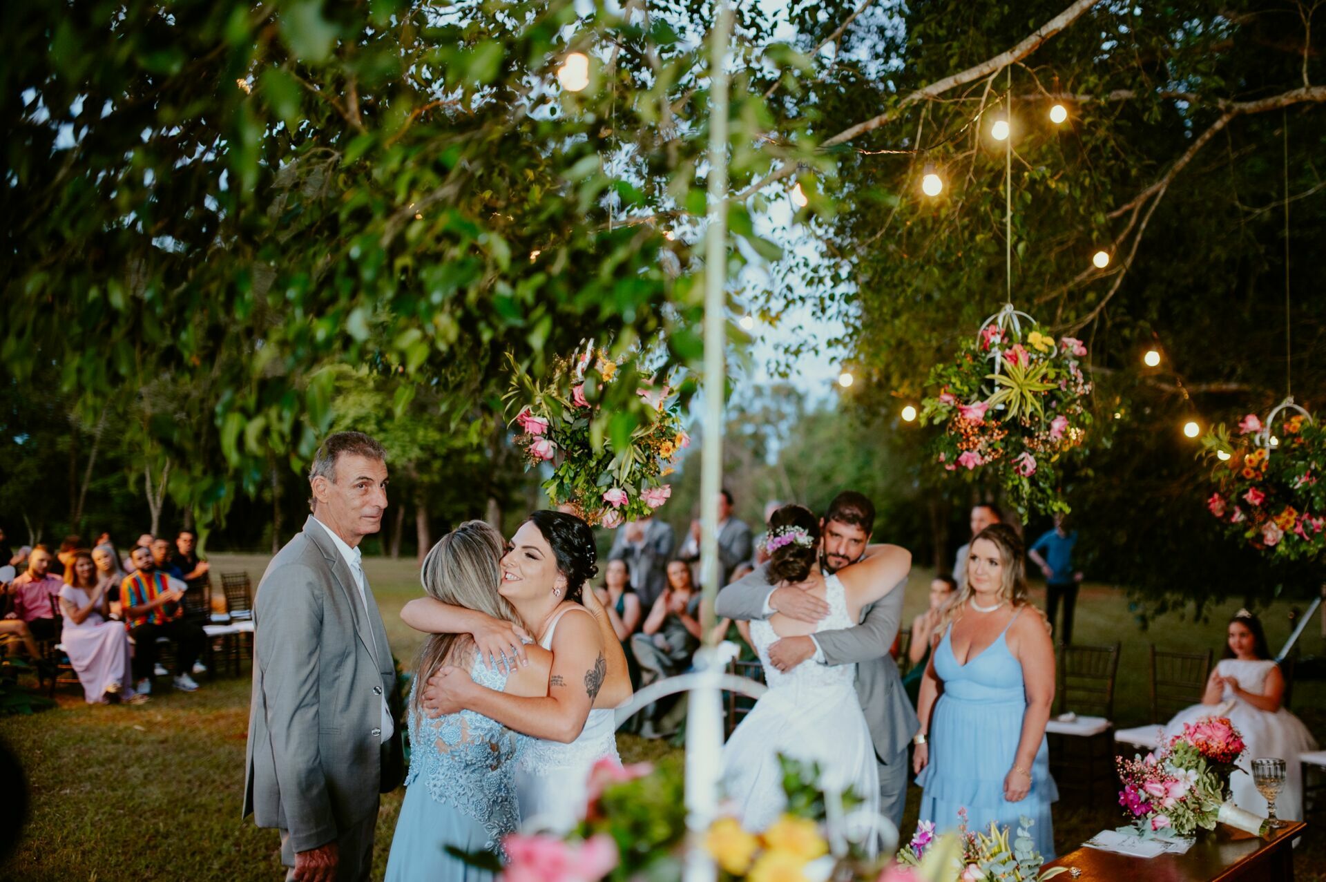Foto CASAMENTO JANAINA E LARISSA | BUFFET CASTELO DE DIAMANTES | RIO CLARO - SP - Imagem 90