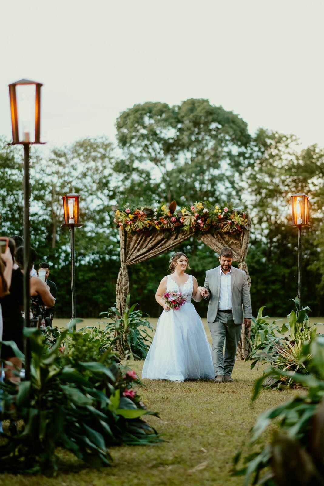 Foto CASAMENTO JANAINA E LARISSA | BUFFET CASTELO DE DIAMANTES | RIO CLARO - SP - Imagem 55
