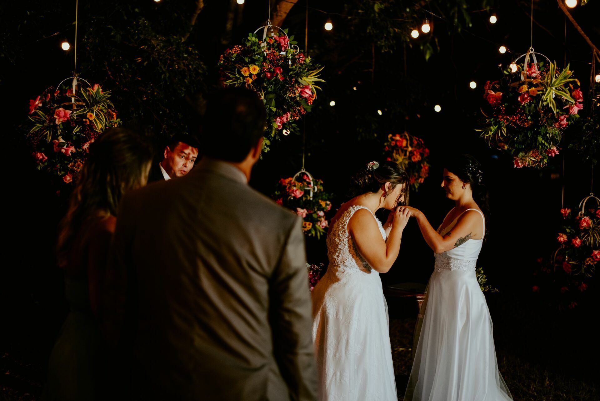 Foto CASAMENTO JANAINA E LARISSA | BUFFET CASTELO DE DIAMANTES | RIO CLARO - SP - Imagem 99