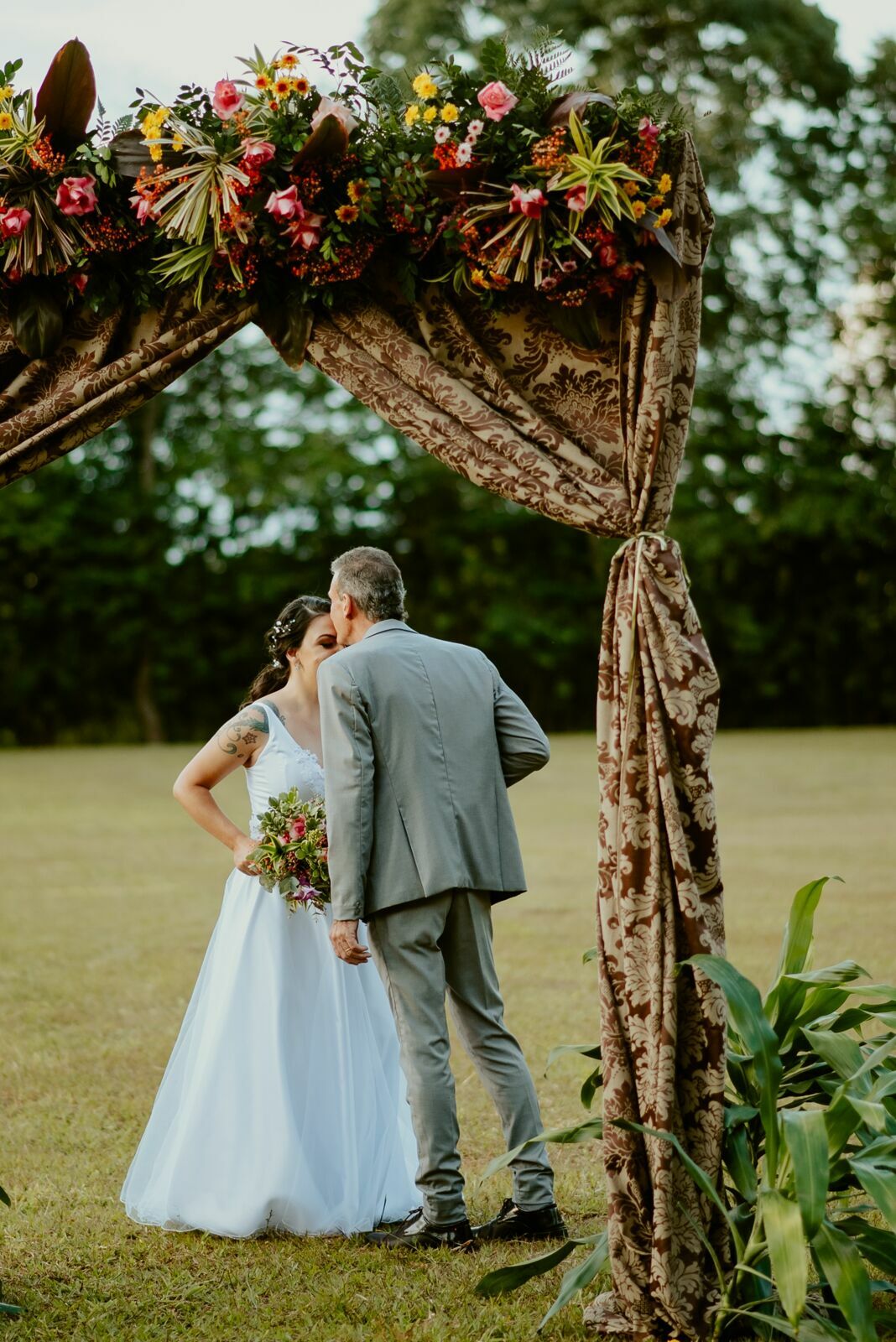 Foto CASAMENTO JANAINA E LARISSA | BUFFET CASTELO DE DIAMANTES | RIO CLARO - SP - Imagem 43