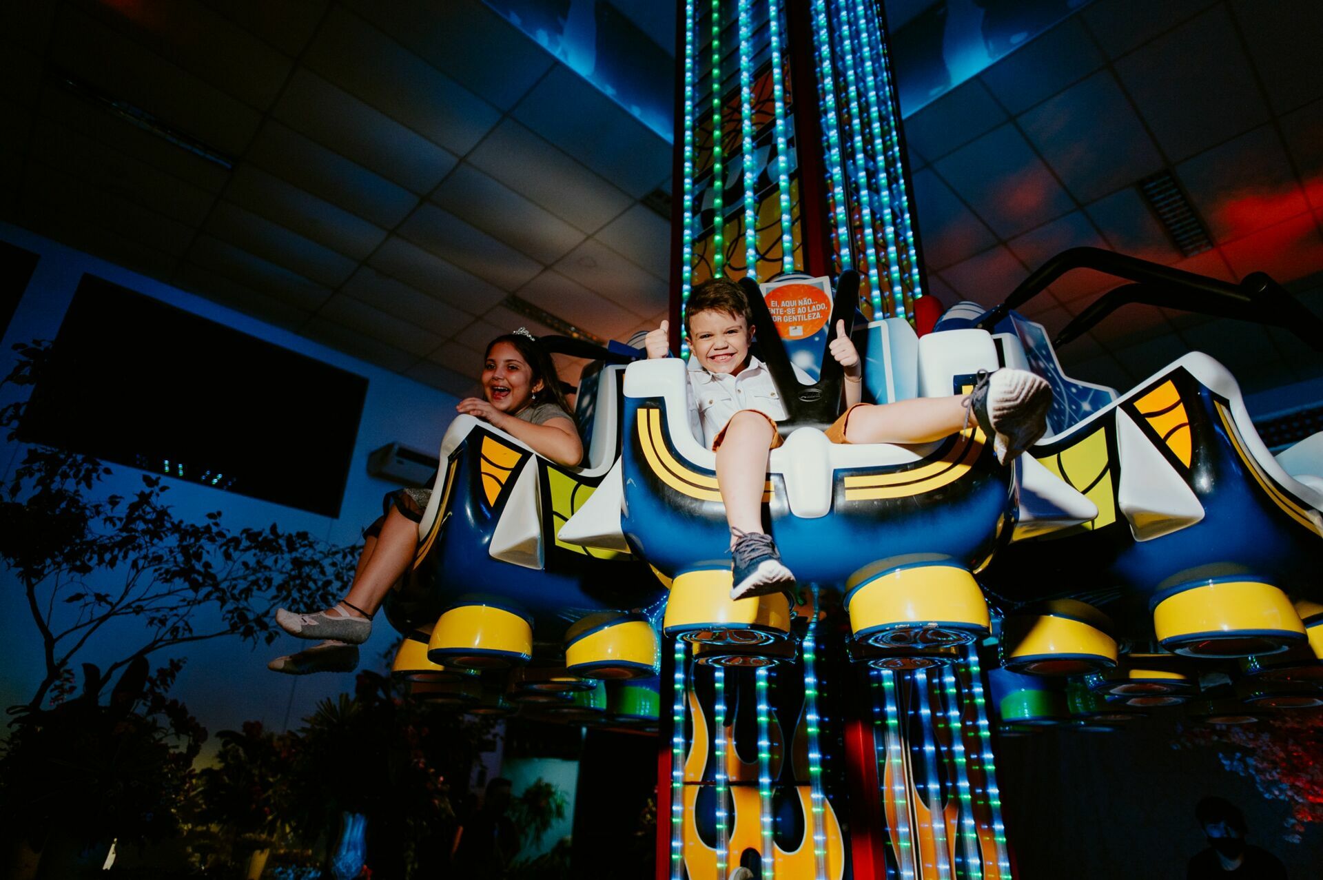 Foto CASAMENTO JANAINA E LARISSA | BUFFET CASTELO DE DIAMANTES | RIO CLARO - SP - Imagem 141