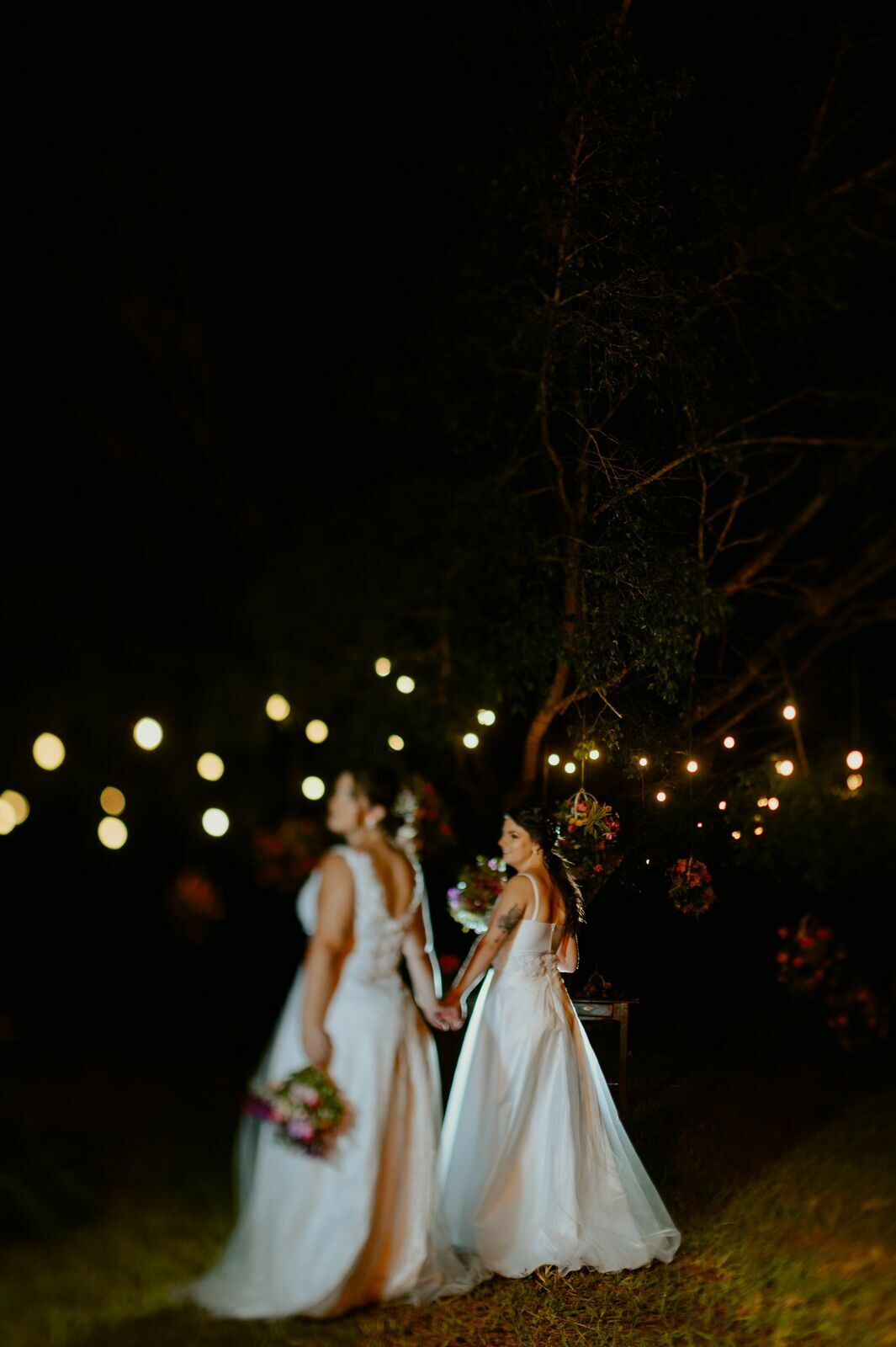 Foto CASAMENTO JANAINA E LARISSA | BUFFET CASTELO DE DIAMANTES | RIO CLARO - SP - Imagem 125