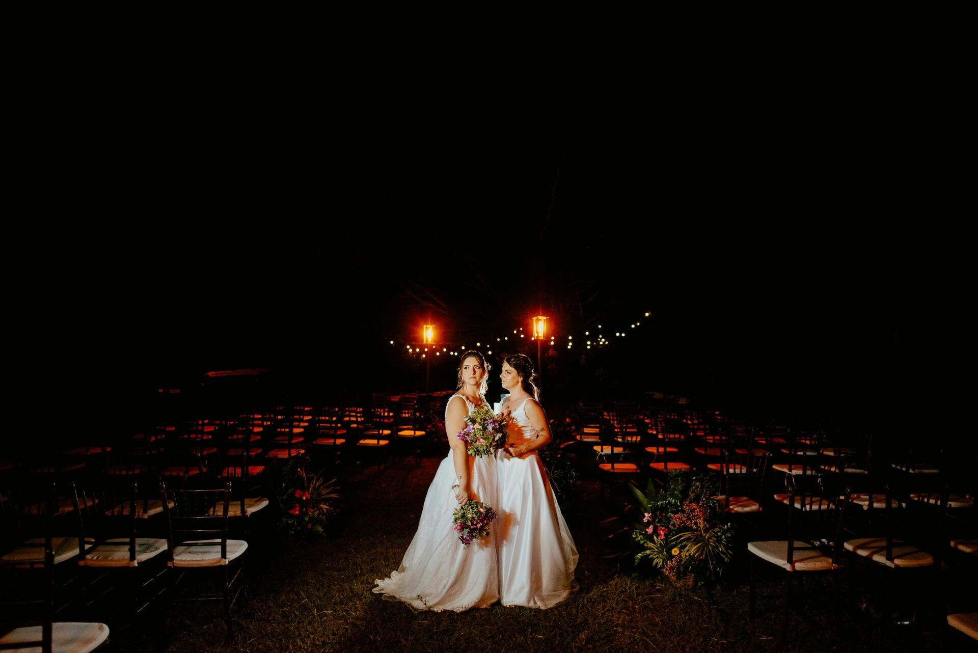 Foto CASAMENTO JANAINA E LARISSA | BUFFET CASTELO DE DIAMANTES | RIO CLARO - SP - Imagem 117