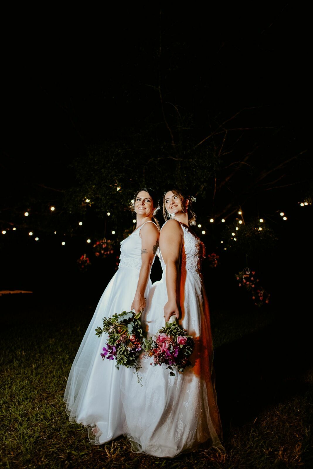 Foto CASAMENTO JANAINA E LARISSA | BUFFET CASTELO DE DIAMANTES | RIO CLARO - SP - Imagem 131