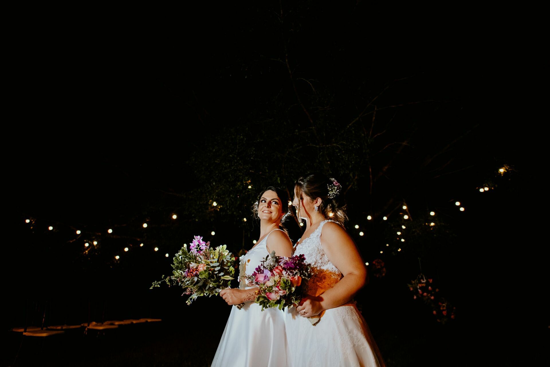 Foto CASAMENTO JANAINA E LARISSA | BUFFET CASTELO DE DIAMANTES | RIO CLARO - SP - Imagem 129