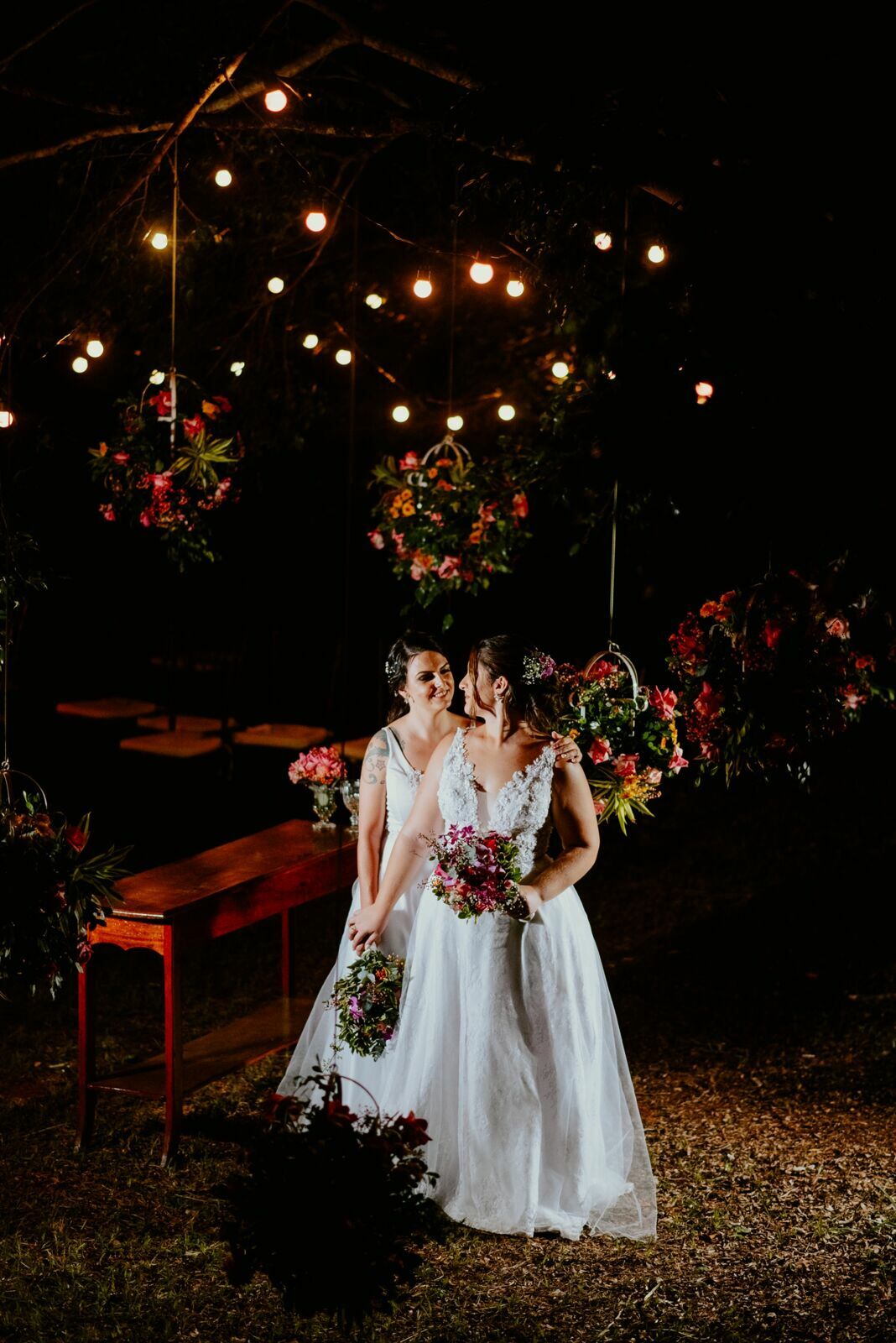 Foto CASAMENTO JANAINA E LARISSA | BUFFET CASTELO DE DIAMANTES | RIO CLARO - SP - Imagem 137