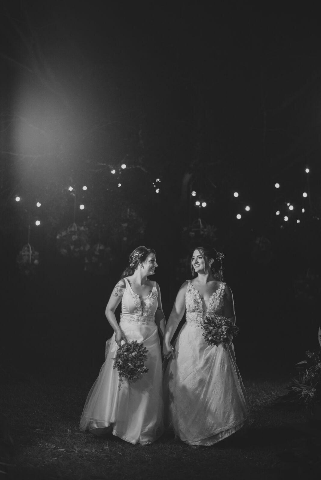 Foto CASAMENTO JANAINA E LARISSA | BUFFET CASTELO DE DIAMANTES | RIO CLARO - SP - Imagem 136