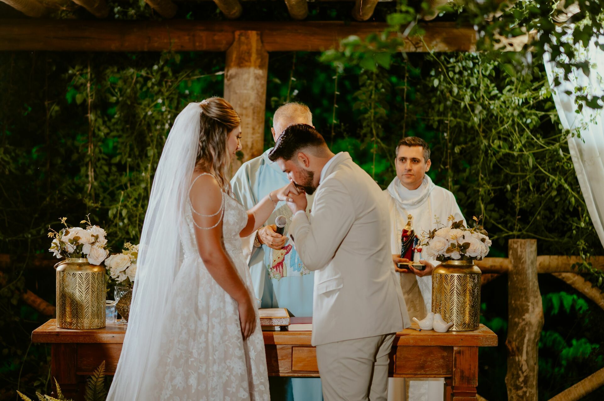 Foto CASAMENTO LARI E JOÃO | PARAISO EVENTOS | SANTA GERTRUDES - SP - Imagem 39