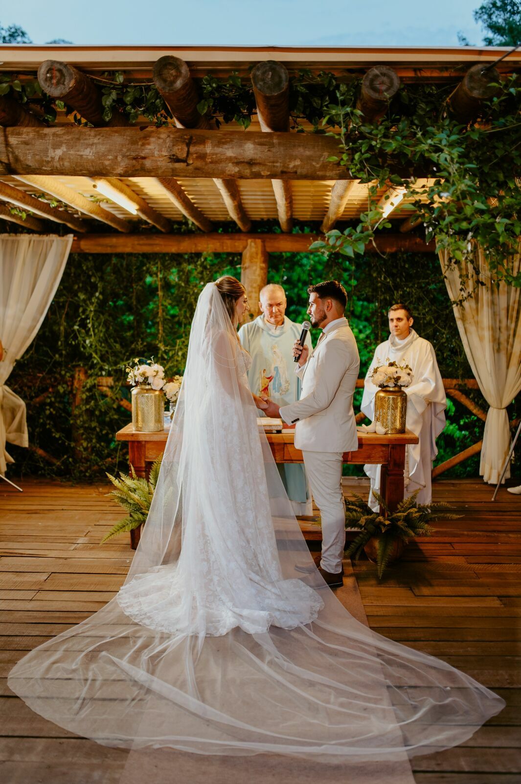 Foto CASAMENTO LARI E JOÃO | PARAISO EVENTOS | SANTA GERTRUDES - SP - Imagem 28