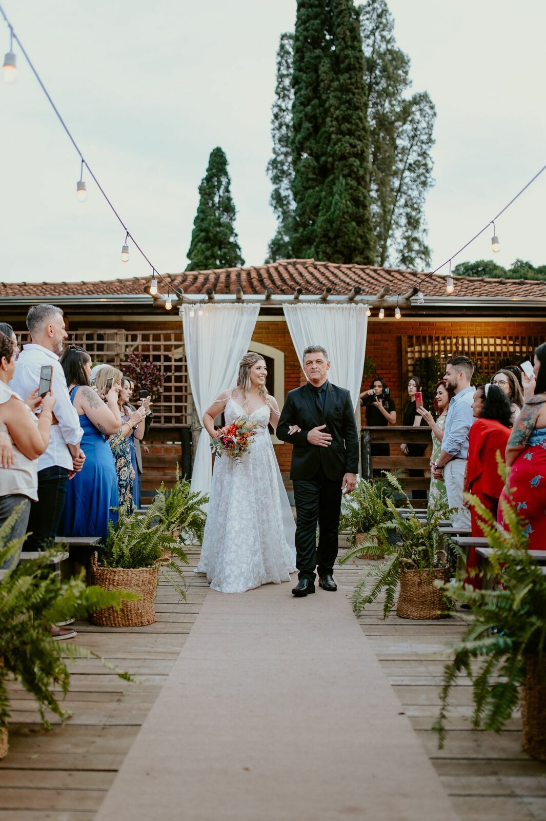 Foto CASAMENTO LARI E JOÃO | PARAISO EVENTOS | SANTA GERTRUDES - SP - Imagem 44