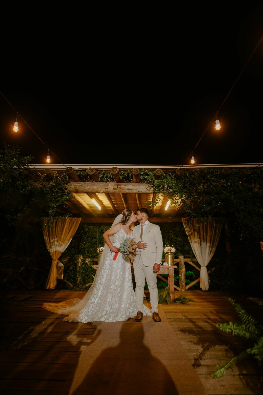 Foto CASAMENTO LARI E JOÃO | PARAISO EVENTOS | SANTA GERTRUDES - SP - Imagem 88