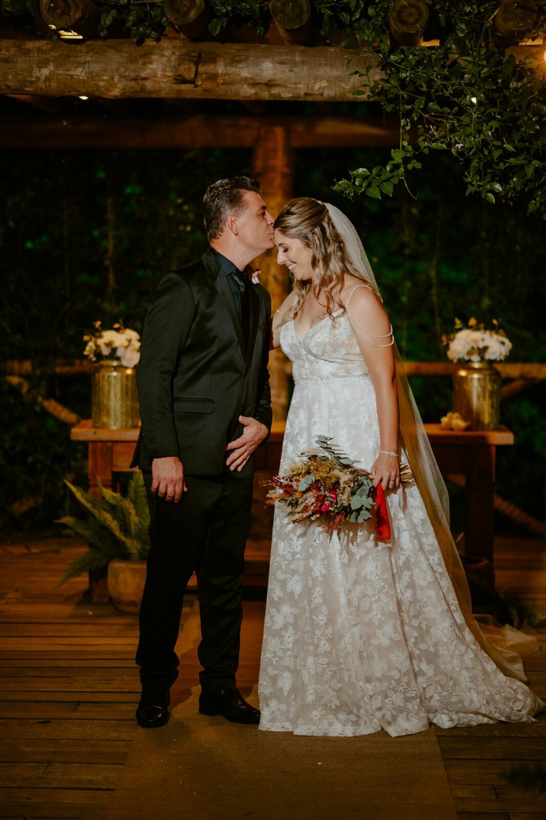Foto CASAMENTO LARI E JOÃO | PARAISO EVENTOS | SANTA GERTRUDES - SP - Imagem 101
