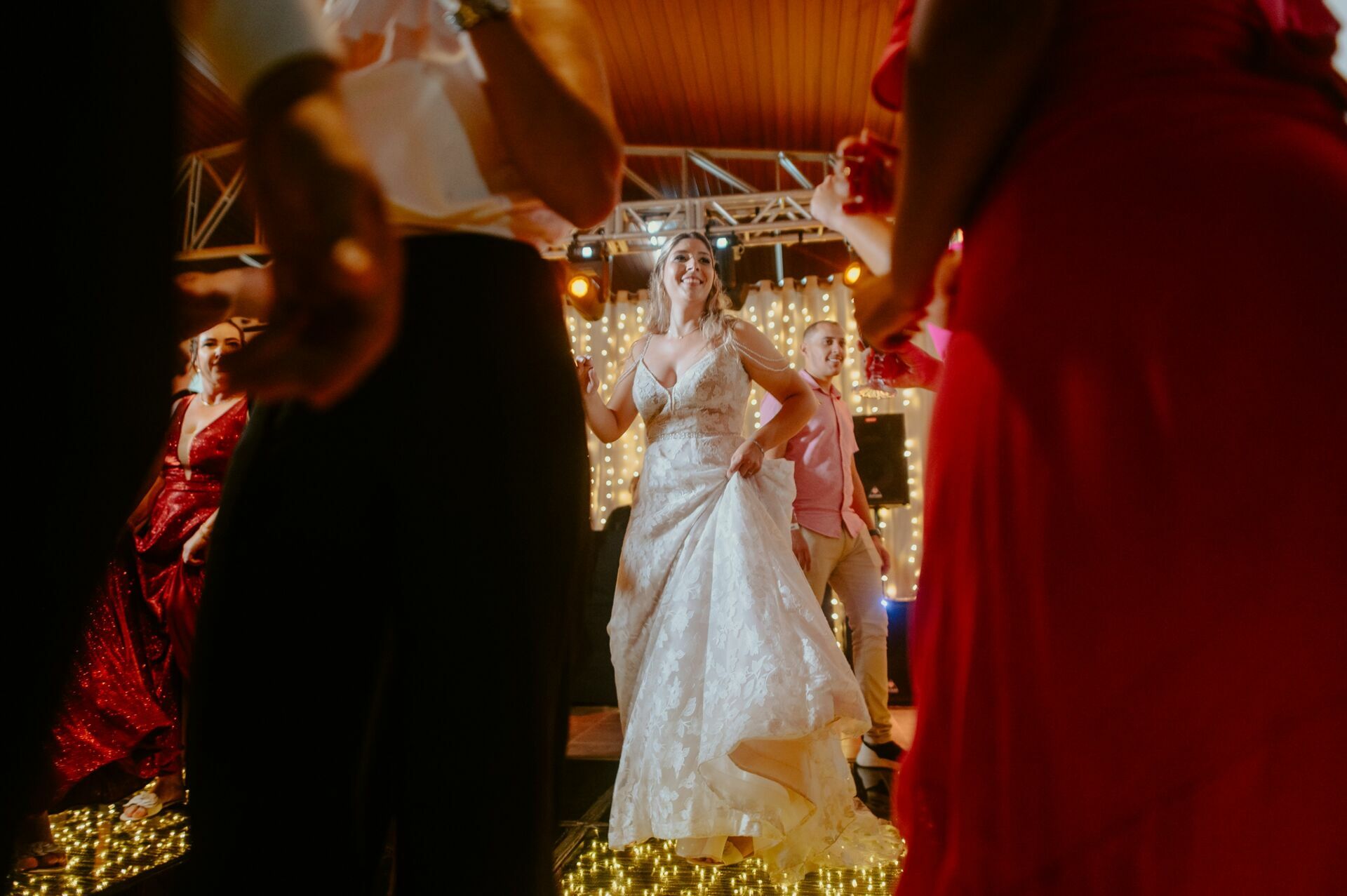 Foto CASAMENTO LARI E JOÃO | PARAISO EVENTOS | SANTA GERTRUDES - SP - Imagem 132