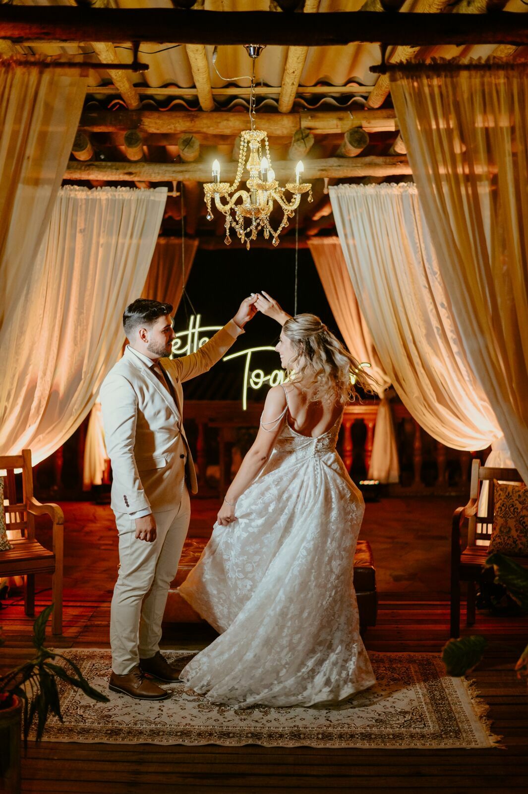 Foto CASAMENTO LARI E JOÃO | PARAISO EVENTOS | SANTA GERTRUDES - SP - Imagem 130