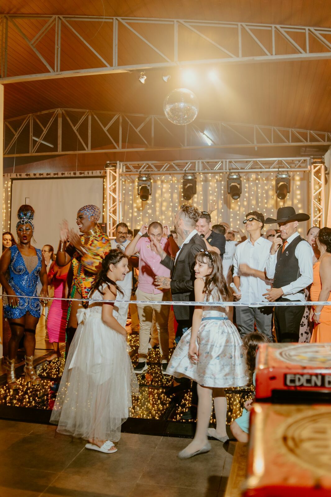 Foto CASAMENTO LARI E JOÃO | PARAISO EVENTOS | SANTA GERTRUDES - SP - Imagem 146