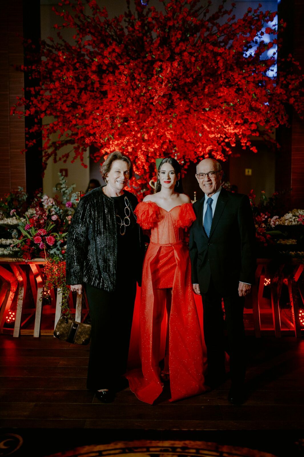 Foto DEBUTANTE  ANNA BEATRIZ BRINO | BUFFET PACHECOS - Imagem 37