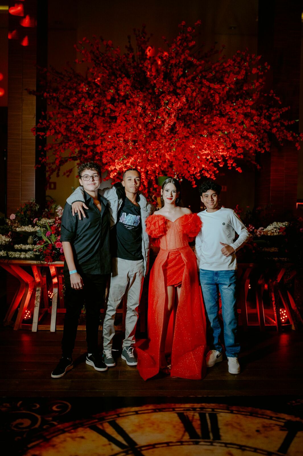 Foto DEBUTANTE  ANNA BEATRIZ BRINO | BUFFET PACHECOS - Imagem 25