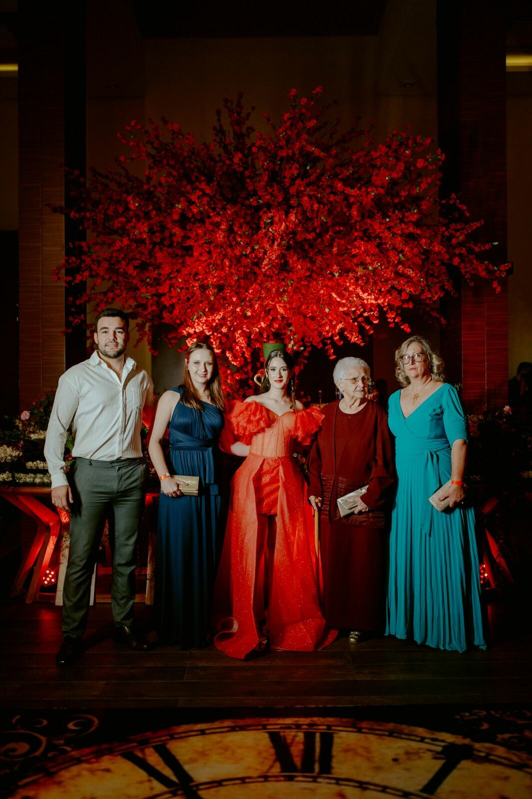 Foto DEBUTANTE  ANNA BEATRIZ BRINO | BUFFET PACHECOS - Imagem 8